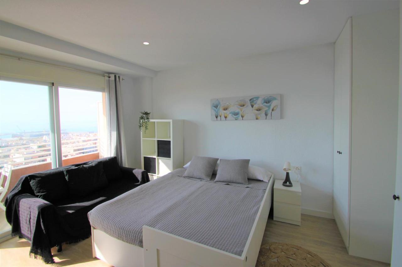 Estudio Casaturis En Planta 18 En Pleno Centro De Alicante A106 Exteriör bild