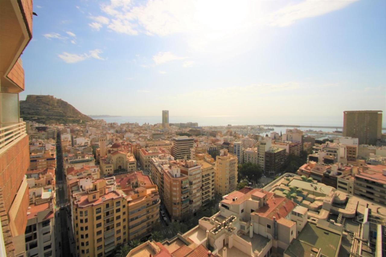 Estudio Casaturis En Planta 18 En Pleno Centro De Alicante A106 Exteriör bild