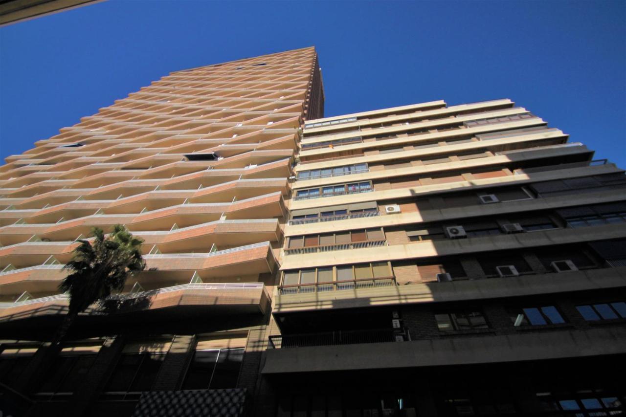 Estudio Casaturis En Planta 18 En Pleno Centro De Alicante A106 Exteriör bild